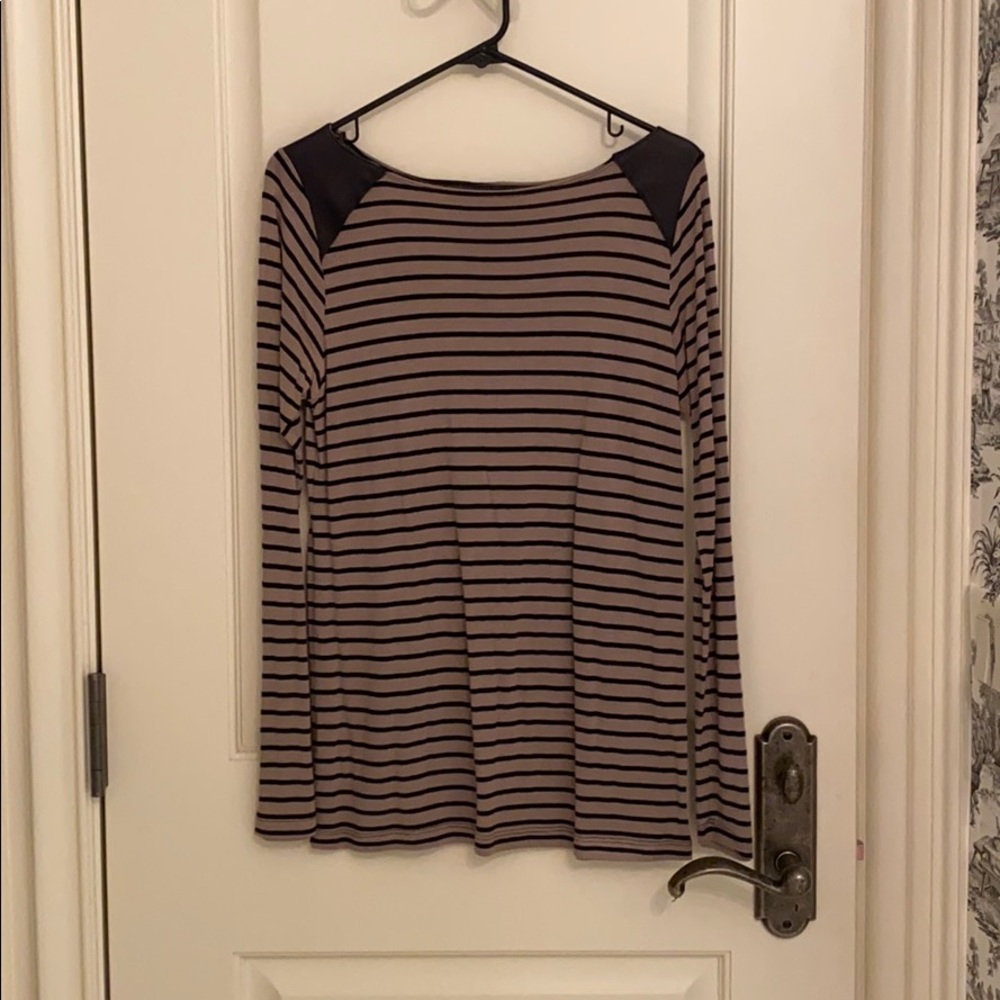 John Eshaya longsleeve top